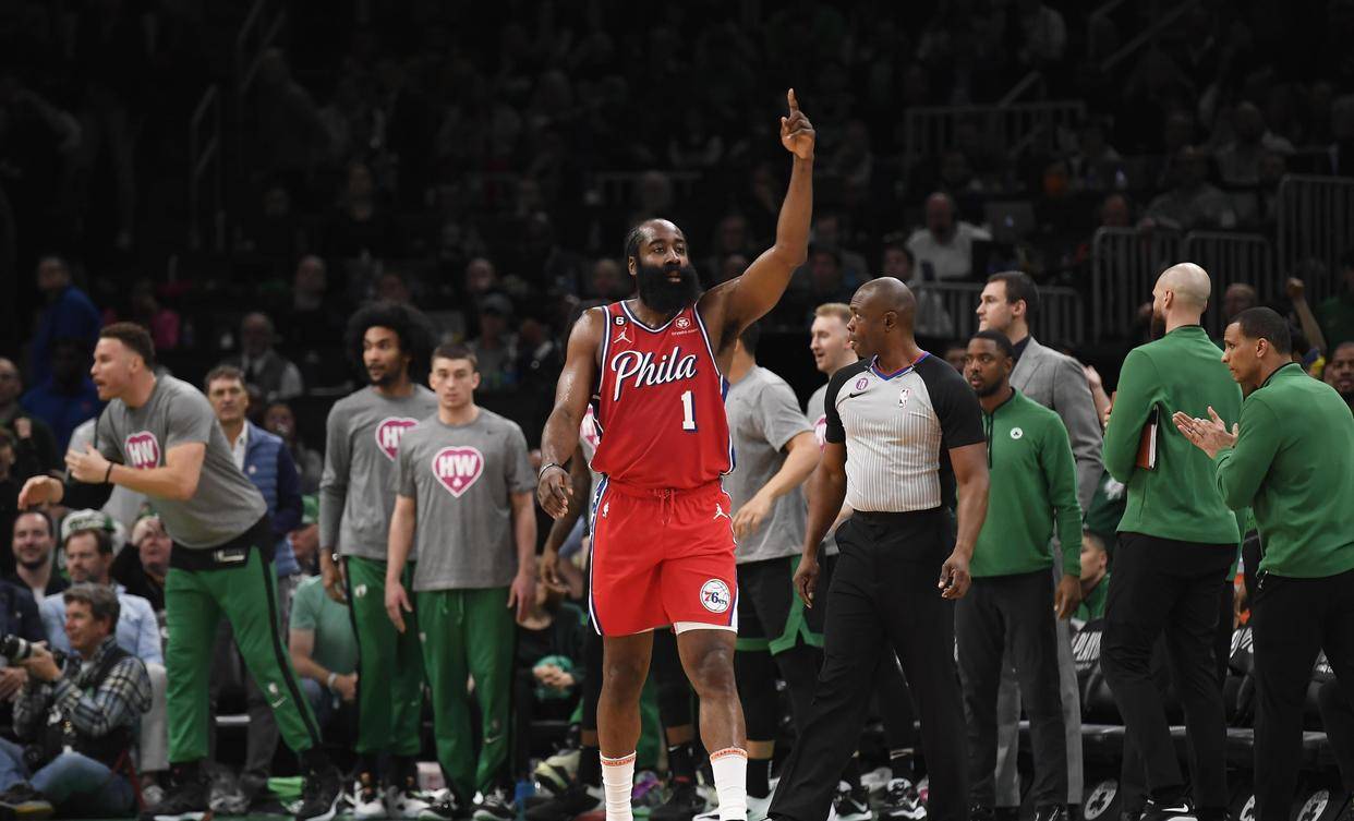 转折点费城76人伤情更新，欧篮联关键时刻攻防权衡，态度坚定，细节决定成败的简单介绍