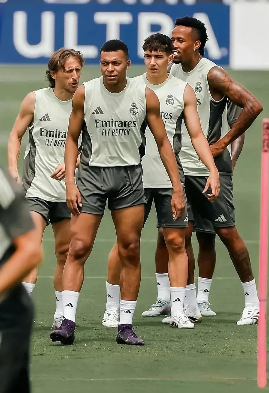 周二008欧冠亚特兰大vs皇家马德里