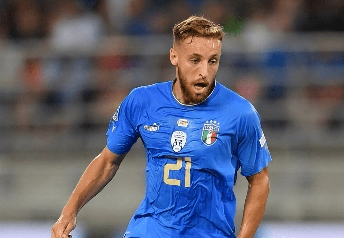 0203波尔图提前几轮夺冠