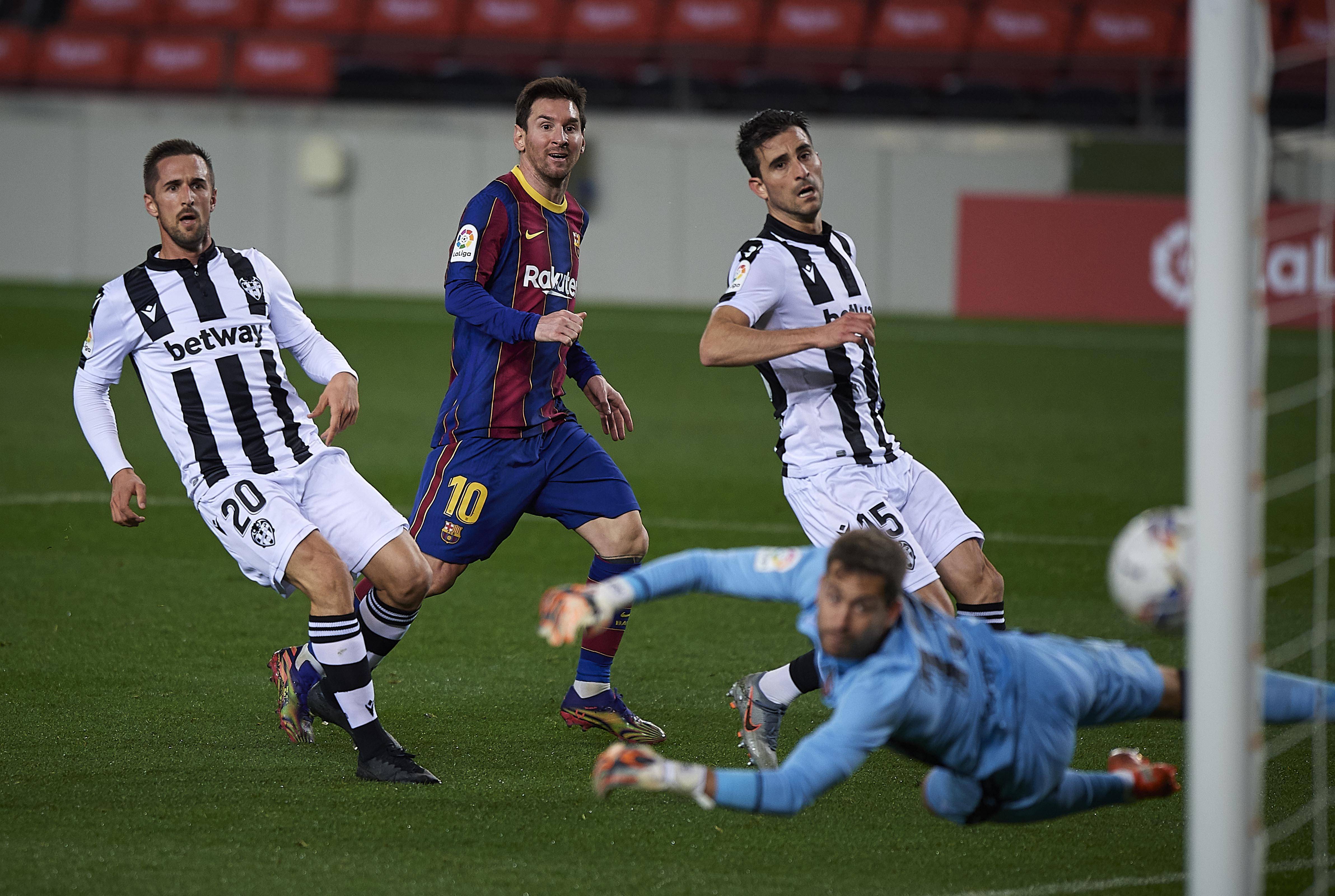 雷竞技 -国王杯关键时刻走向成谜，毕尔巴鄂竞技防线松动，更衣室稳定，年轻球员得到机会的简单介绍