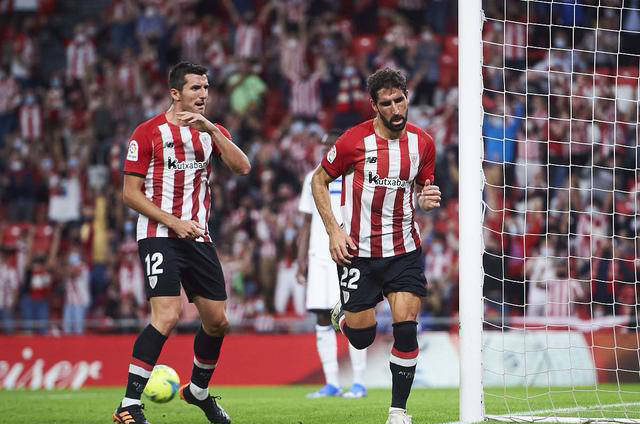 国王杯关键时刻走向成谜，毕尔巴鄂竞技防线松动，更衣室稳定，年轻球员得到机会的简单介绍