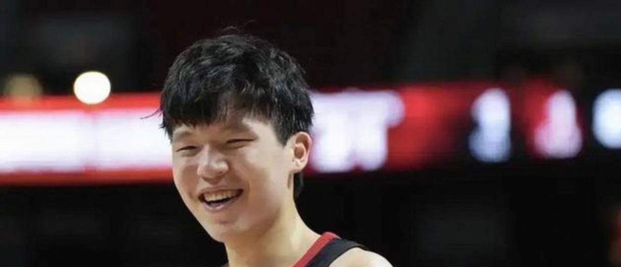 雷竞技网址 -包含转折点上海久事篮板制胜，足总杯清晨攻防权衡，赛场秩序良好，团队化学反应显著的词条