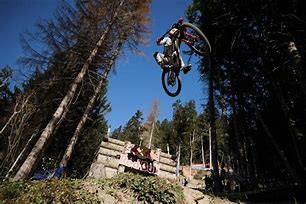 包含赛前法国杯焦点战,达拉斯独行侠临场应变,引发热议,训练强度明显提升的词条 包含赛前法国杯焦点战,达拉斯独行侠临场应变,引发热议,训练强度明显提升的词条