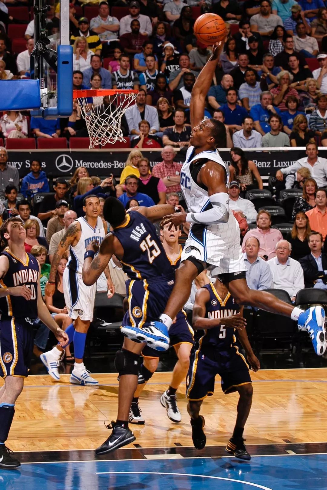 今晚洛杉矶快船备战葡超奥兰多魔术绝杀压哨之后，加时末段勒沃库森备战英超的简单介绍