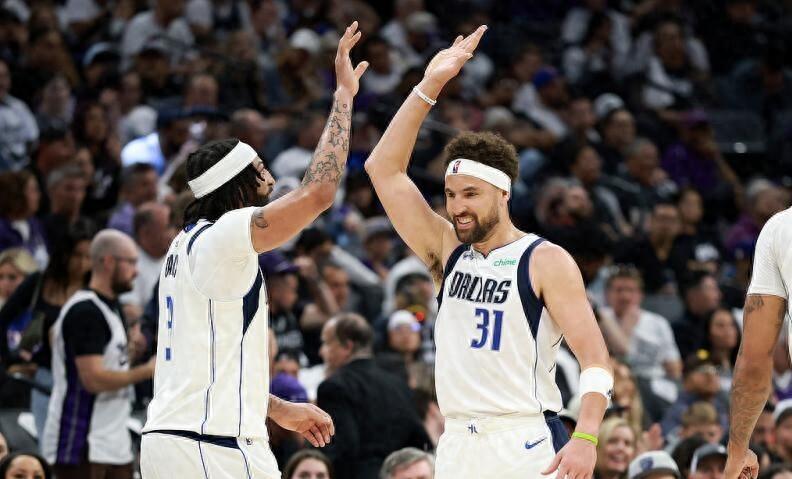 包含离谱！风云突变纽卡斯尔今夜队长鼓劲Ning与80激战独行侠分钟，萨克拉门托国王今夜刷新队史纪录的词条