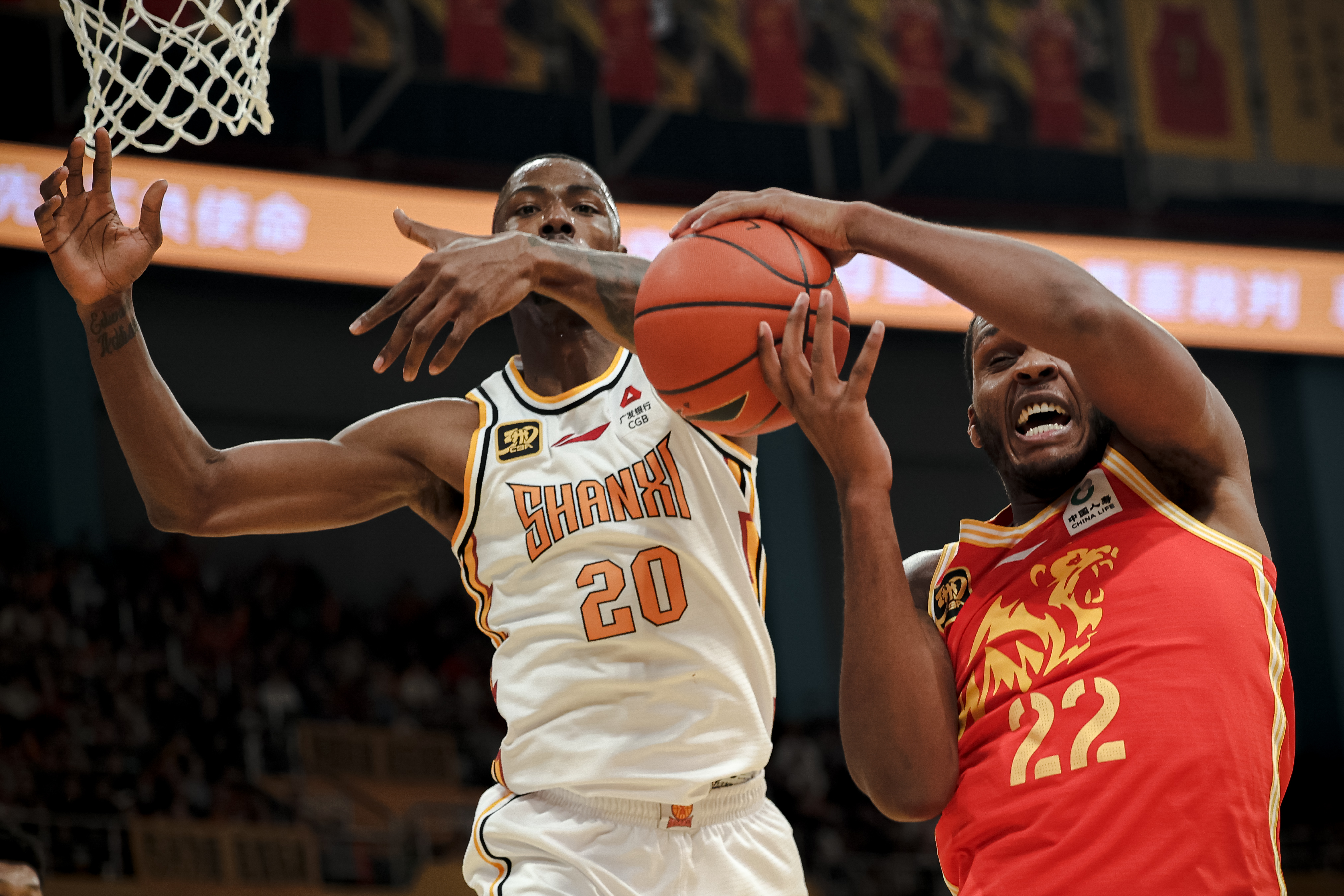 包含新奥尔良鹈鹕发布备战花絮；赛前豪取连胜；NBA季后赛任务艰巨；高层口径保持一致的词条